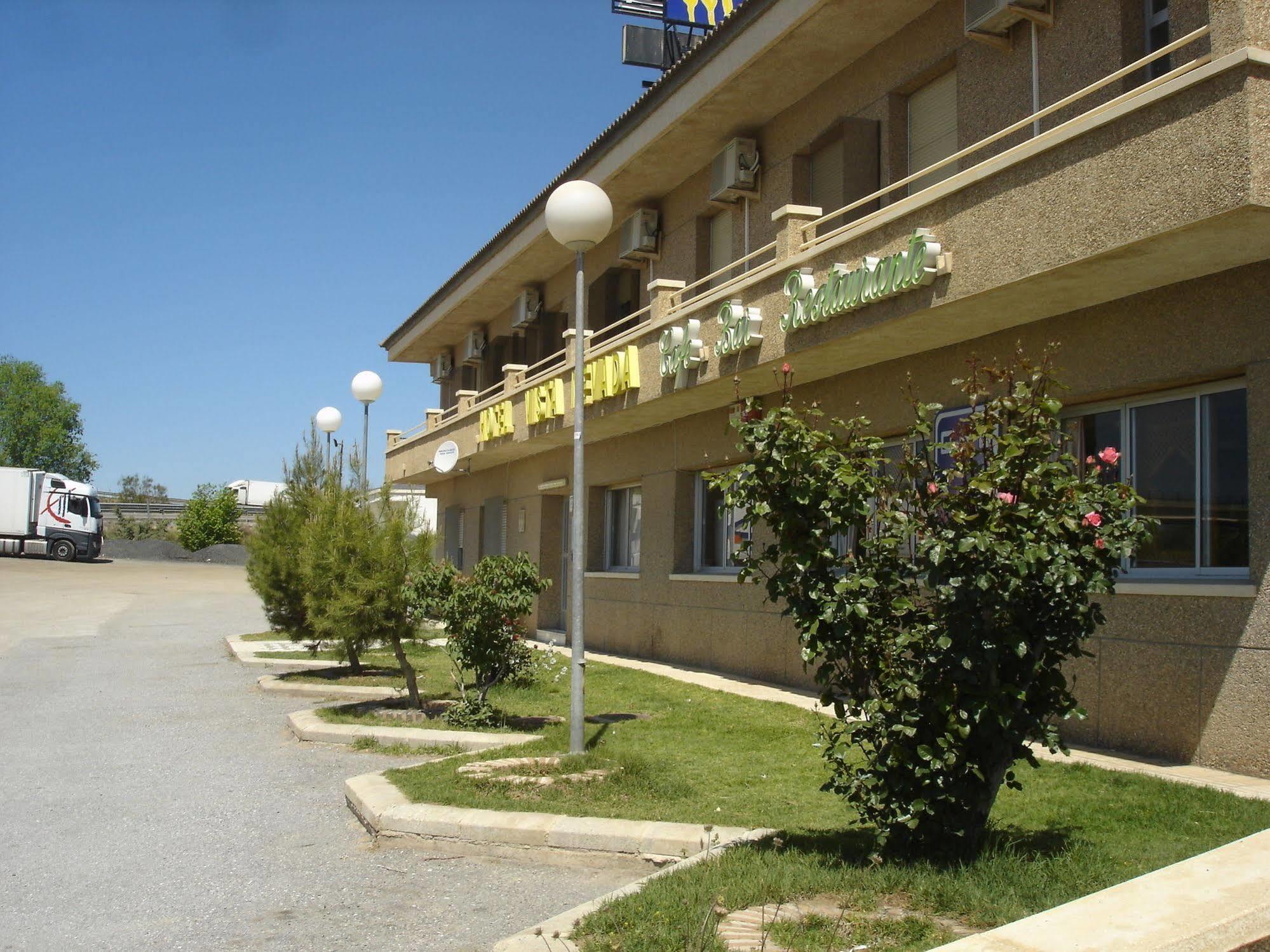 Hotel Vista Nevada Darro Luaran gambar